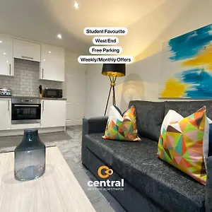  Apartment Serviced Apartments: Cosy With Free Parking